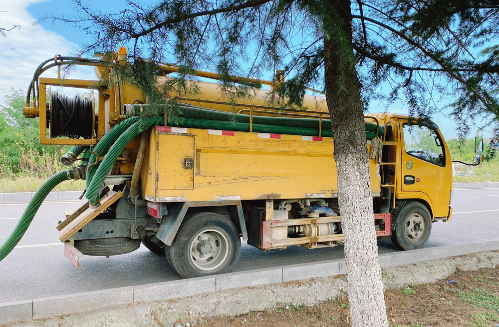 燕子矶清洗抽粪车