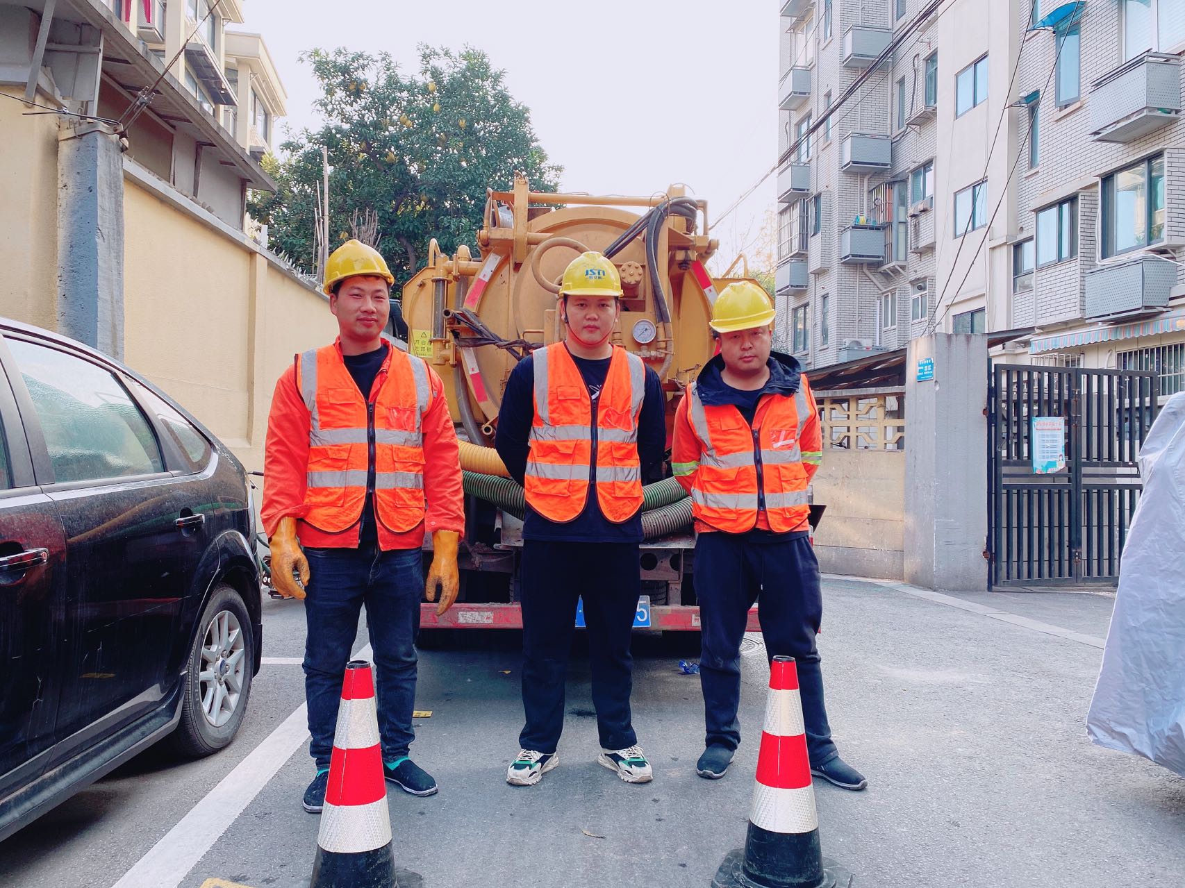 燕子矶南京某小区管道清淤检测施工